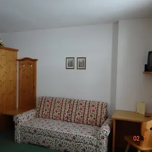 Mondeval Hotel